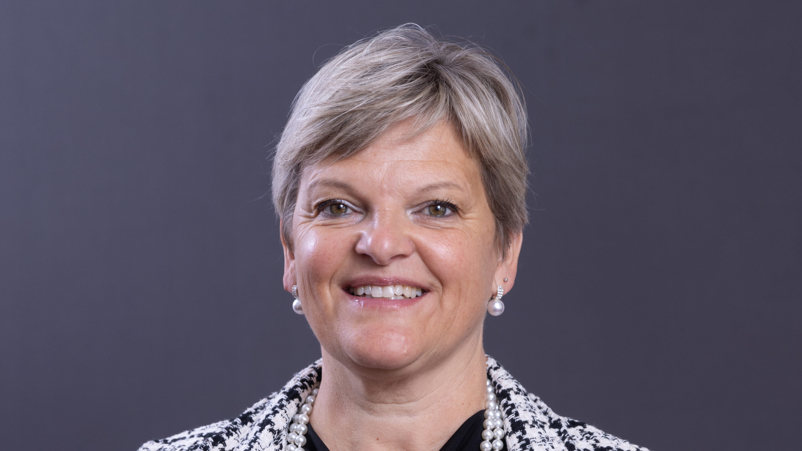 Claudia Gianetti, Vorstandsmitglied ASIP und Vertreterin des Fondo di Previdenza dell’Ente Ospedaliero Cantonale, Porträt